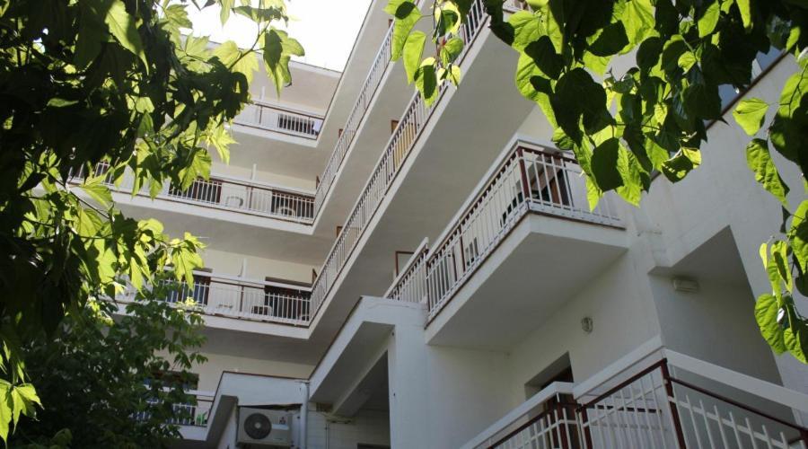 Hotel Armonia Lloret de Mar Esterno foto